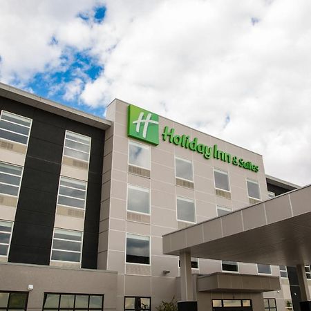 Holiday Inn Hotel & Suites Calgary South - Conference Ctr, An Ihg Hotel Exterior photo